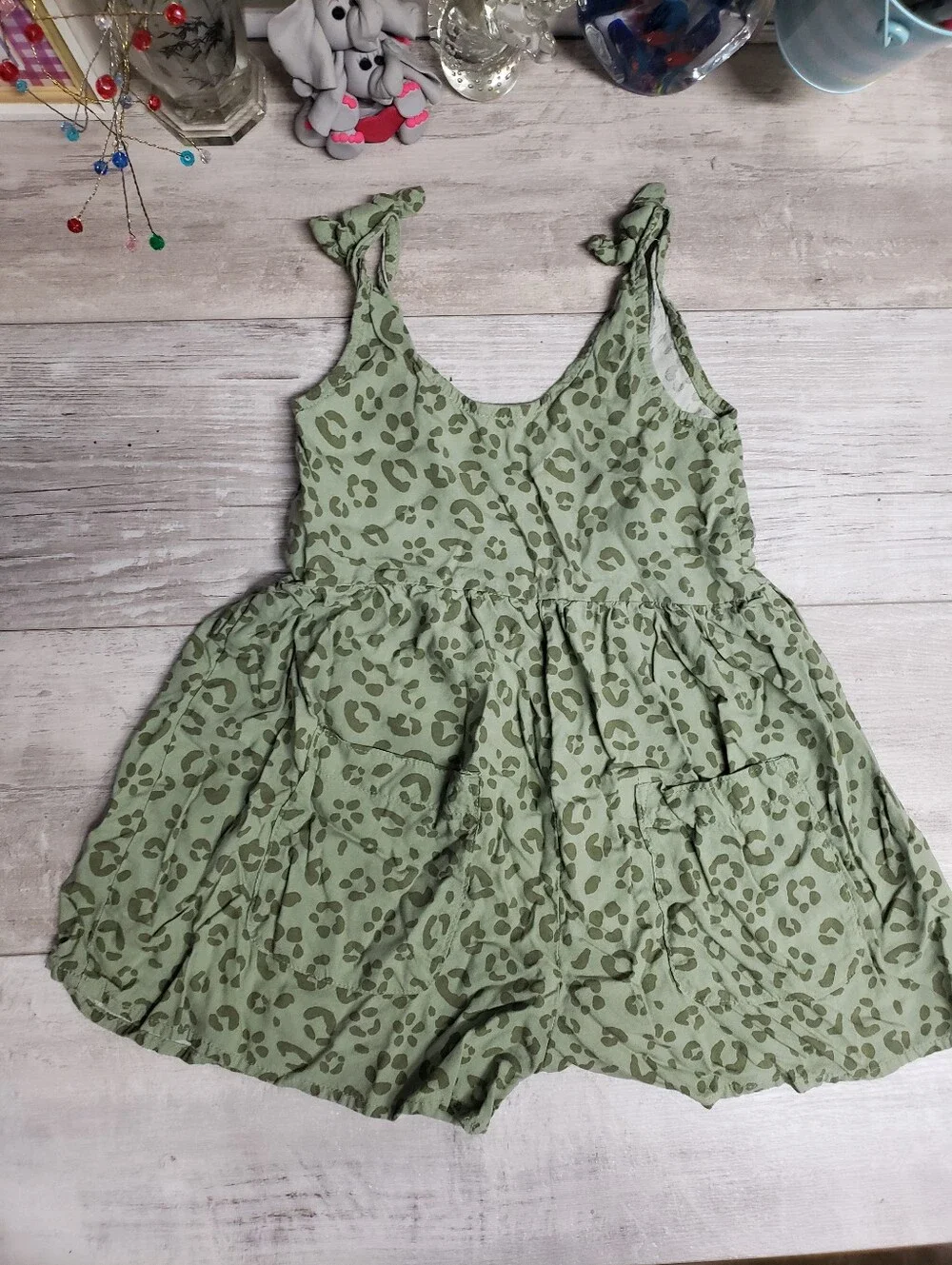 Bundle of 4 Kids Sleeveless Dress Romper Size XS (4/5)